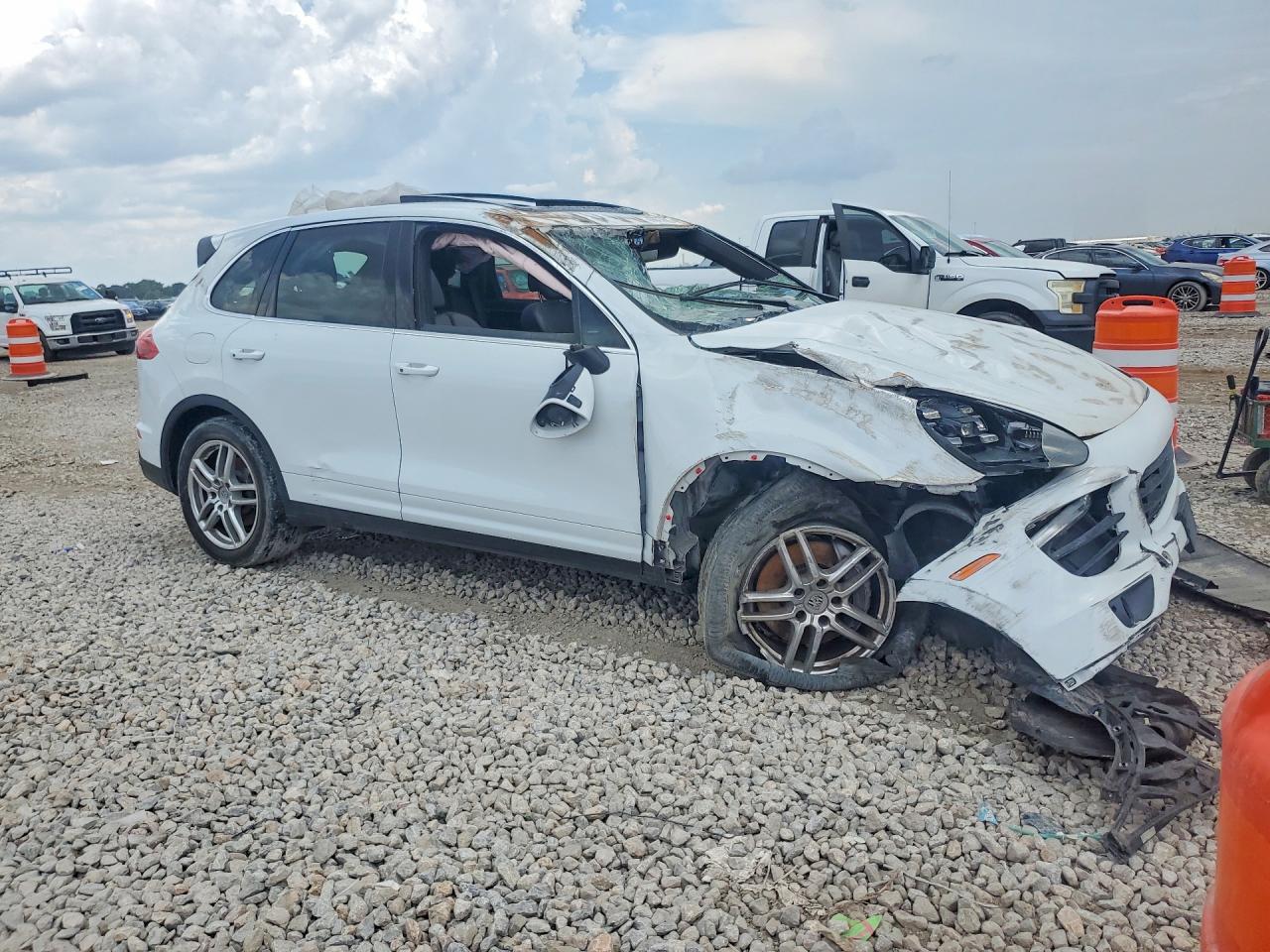 2016 PORSCHE CAYENNE — снимка 4