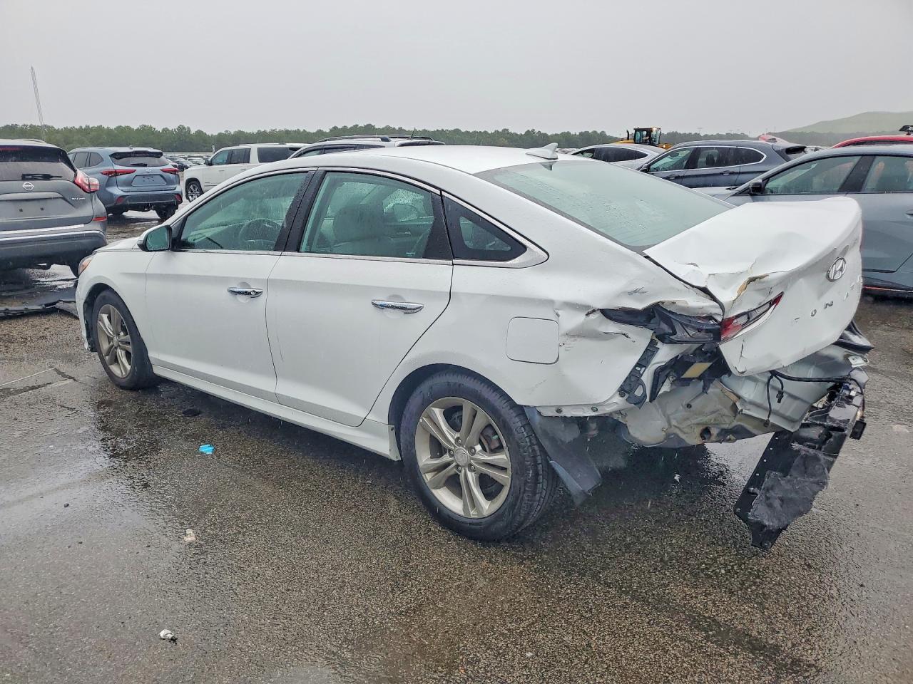 2019 HYUNDAI SONATA LIMITED — снимка 2