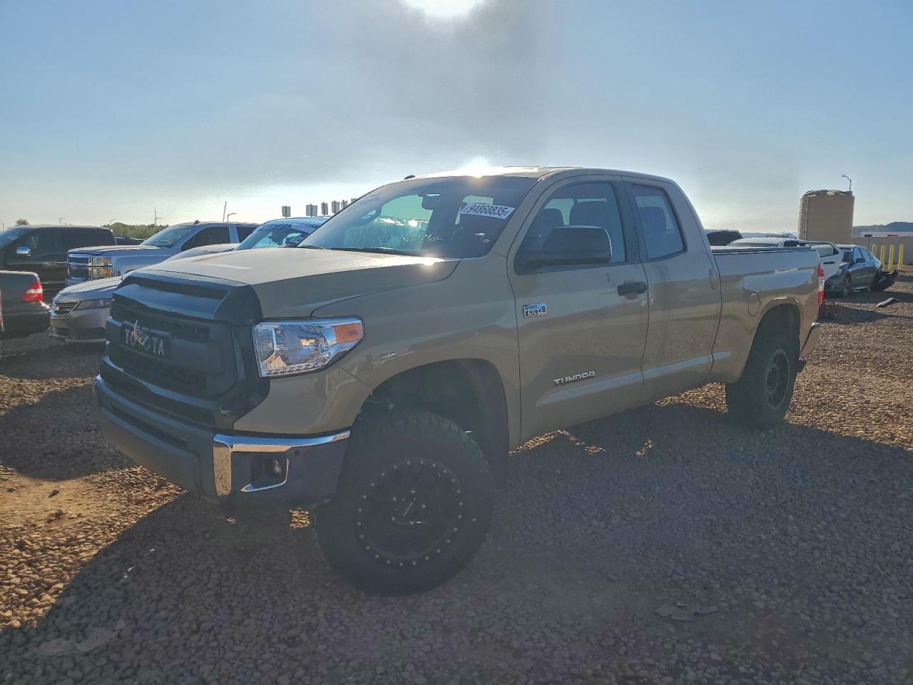 2017 TOYOTA TUNDRA SR5