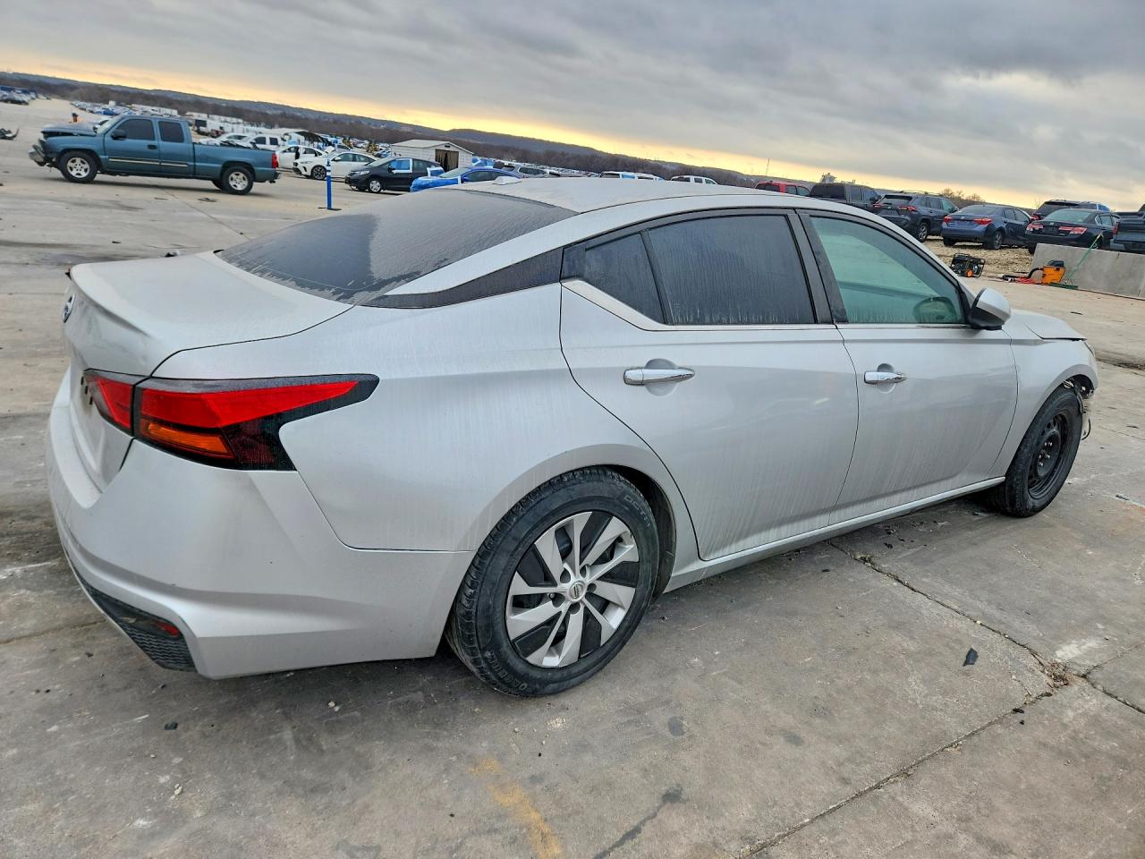 2020 NISSAN ALTIMA 2.5 S — снимка 3