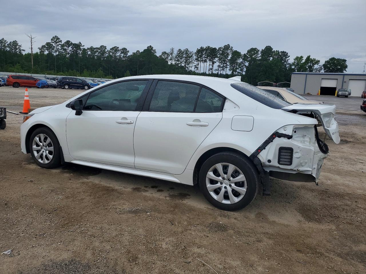 2024 TOYOTA COROLLA LE — снимка 2