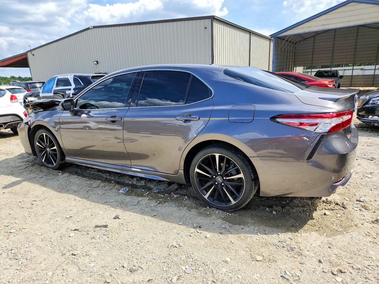 2018 TOYOTA CAMRY XSE — снимка 2