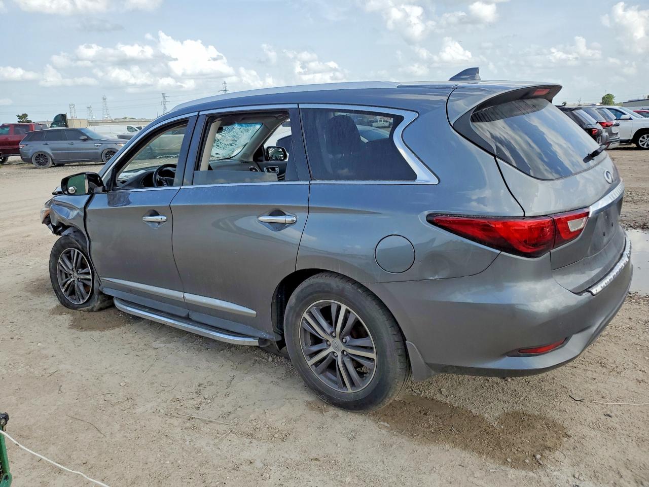 2017 INFINITI QX60 BASE — снимка 2