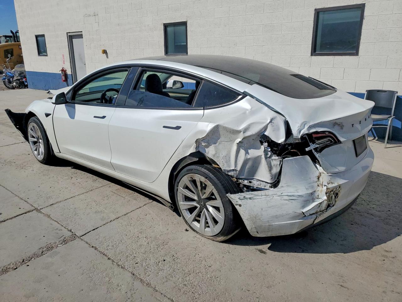 2022 TESLA MODEL 3 — снимка 2