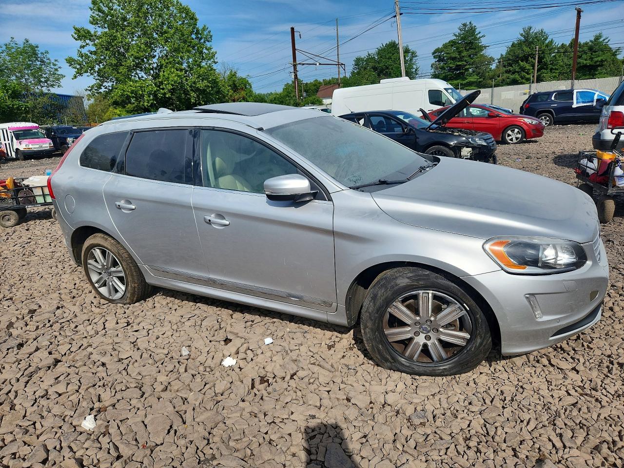 2017 VOLVO XC60 T5 INSCRIPTION — снимка 4