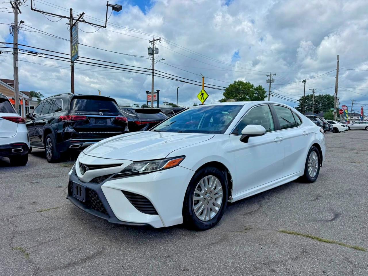 2020 TOYOTA CAMRY SE — снимка 2