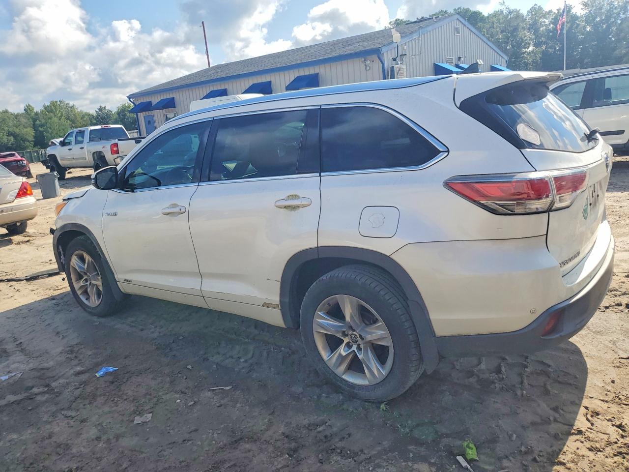 2016 TOYOTA HIGHLANDER HYBRID LIMITED PLATINUM — снимка 2