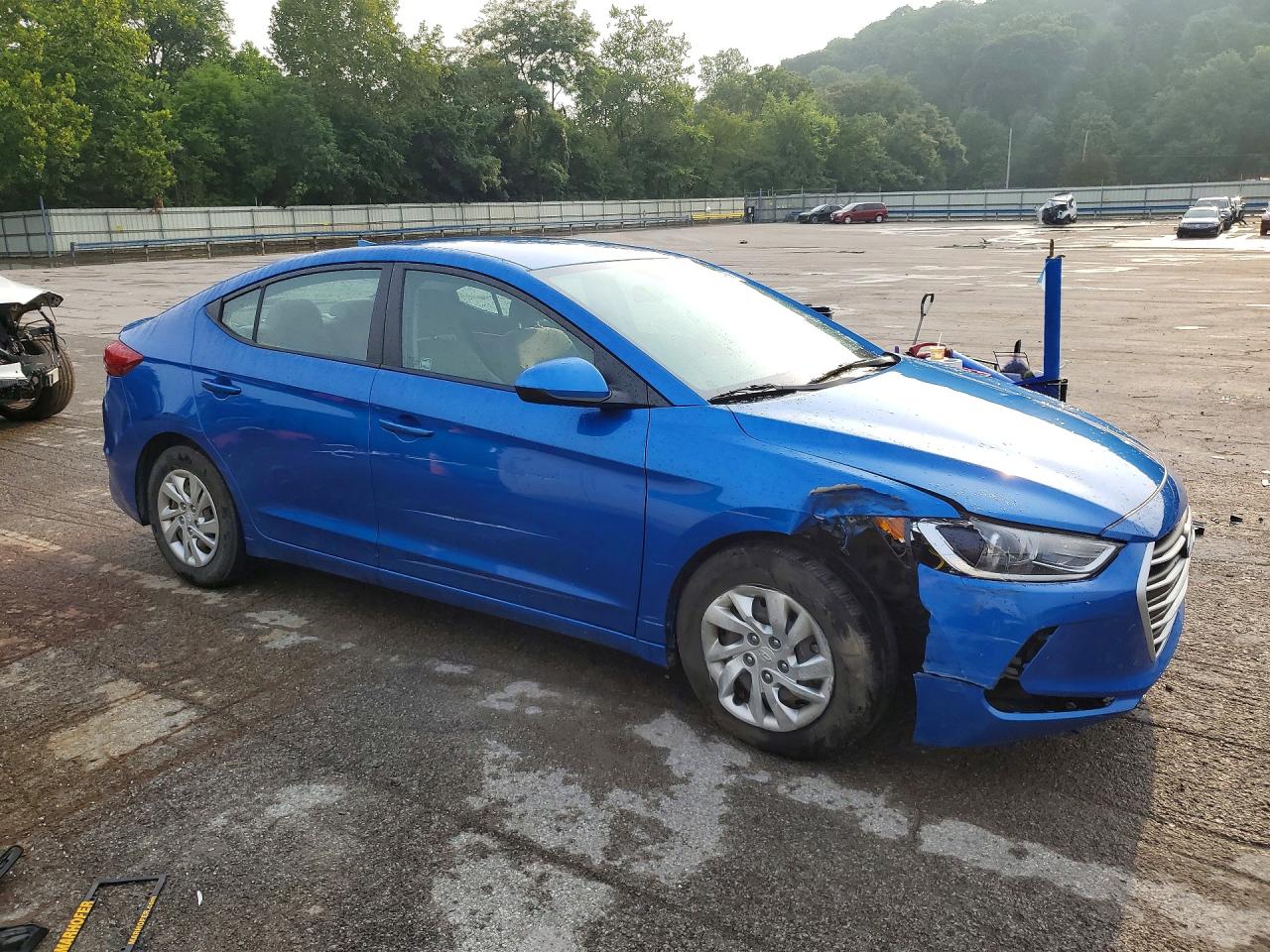 2017 HYUNDAI ELANTRA SE — снимка 4
