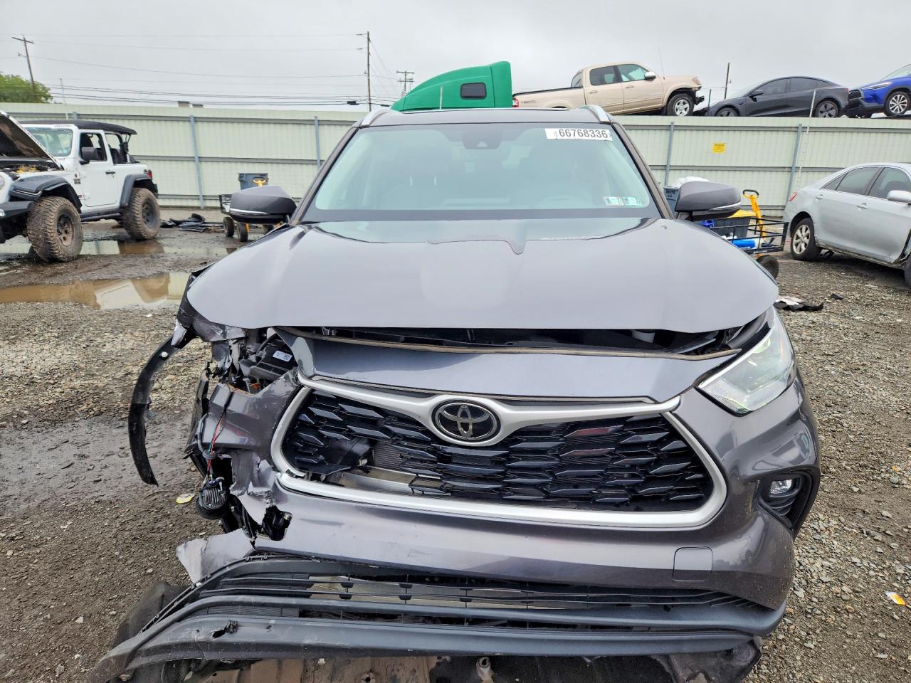 2022 TOYOTA HIGHLANDER XLE — снимка 5