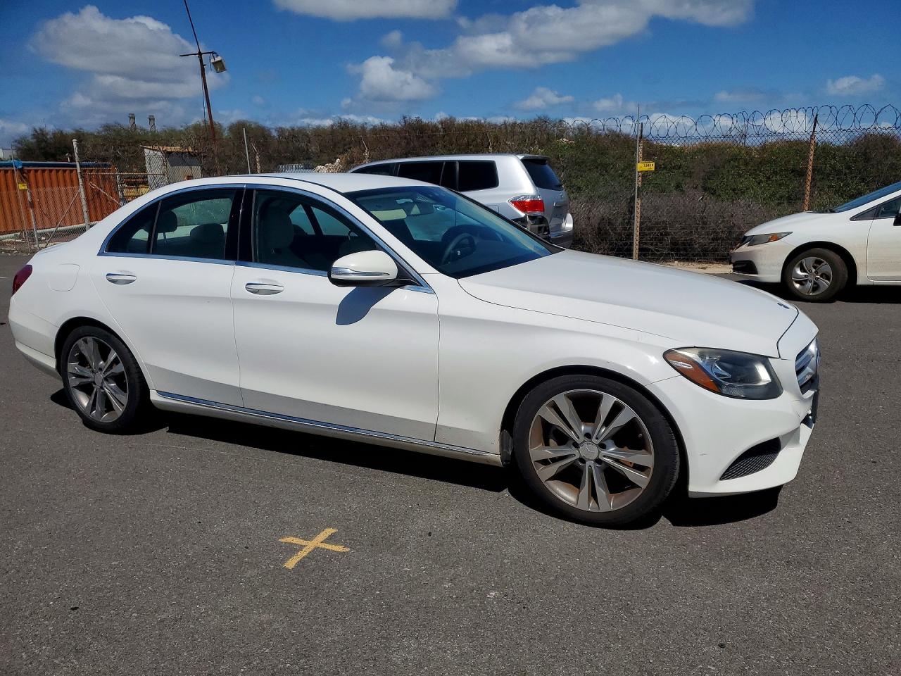 2015 MERCEDES-BENZ C 300 — снимка 4