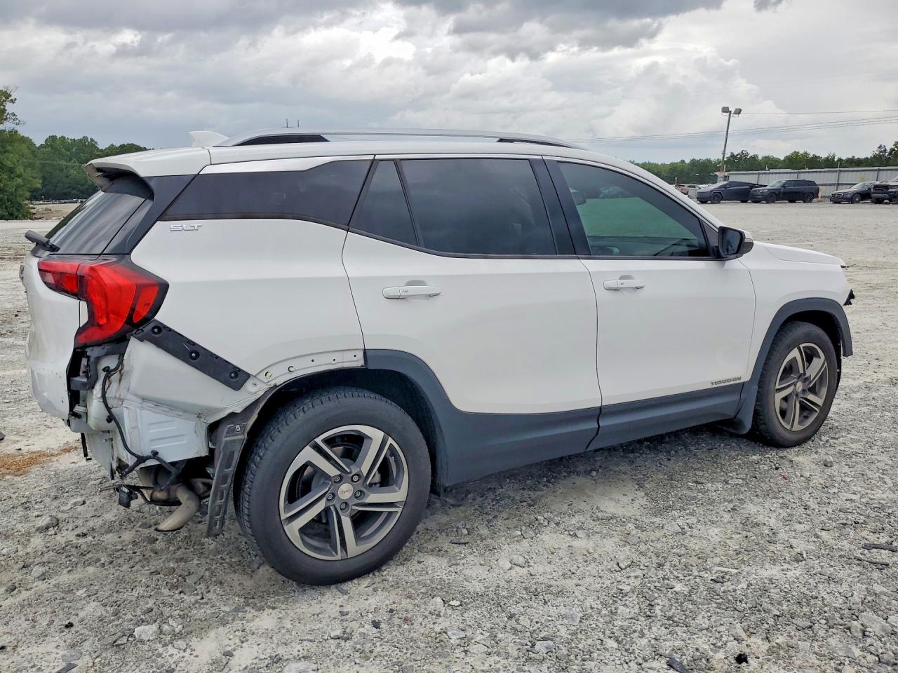 2021 GMC TERRAIN SLT — снимка 3