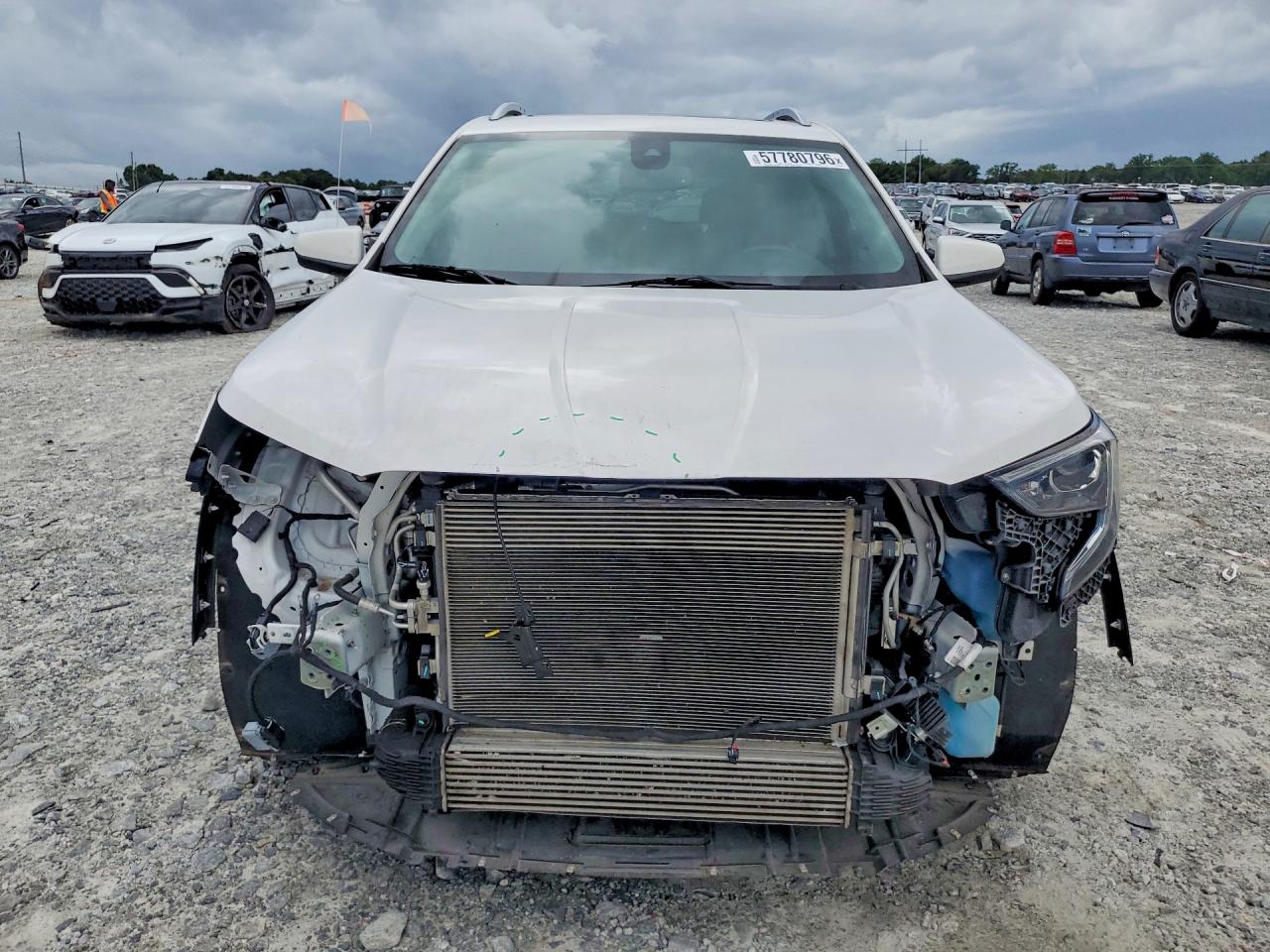 2021 GMC TERRAIN SLT — снимка 5