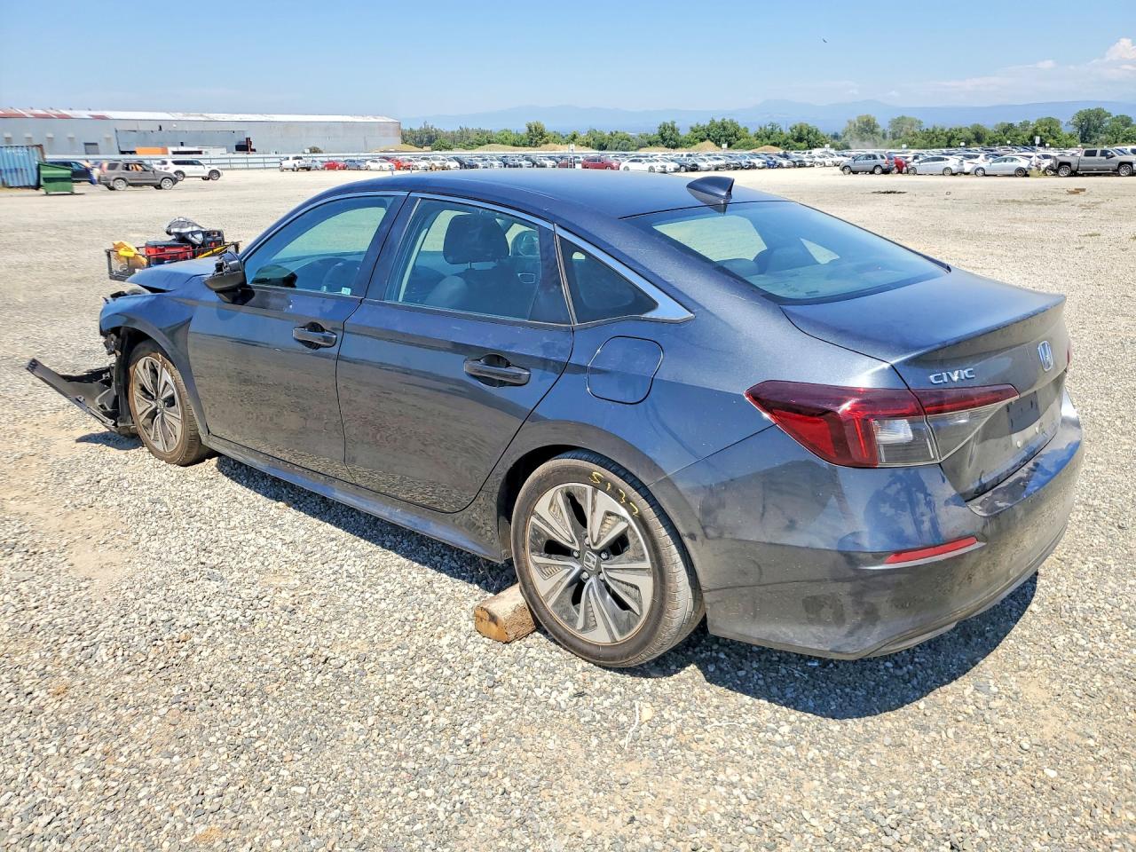 2025 HONDA CIVIC LX — снимка 2