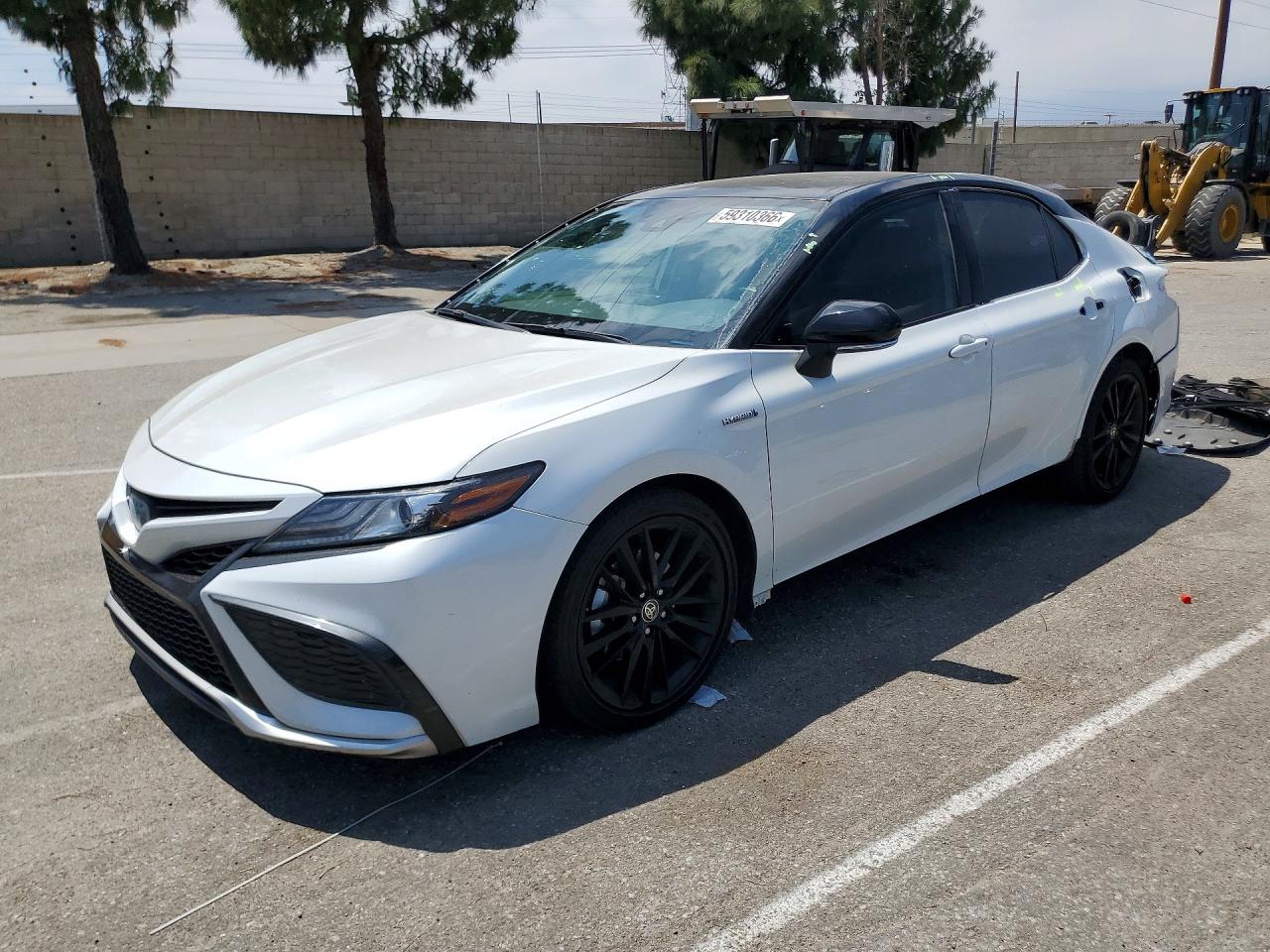 2021 TOYOTA CAMRY XSE