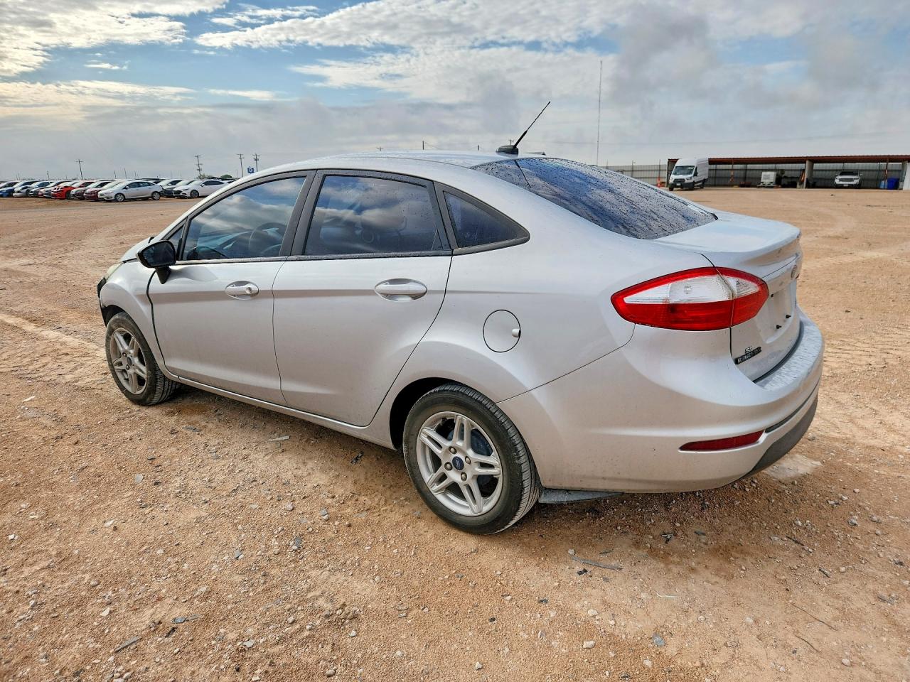 2018 FORD FIESTA SE — снимка 2