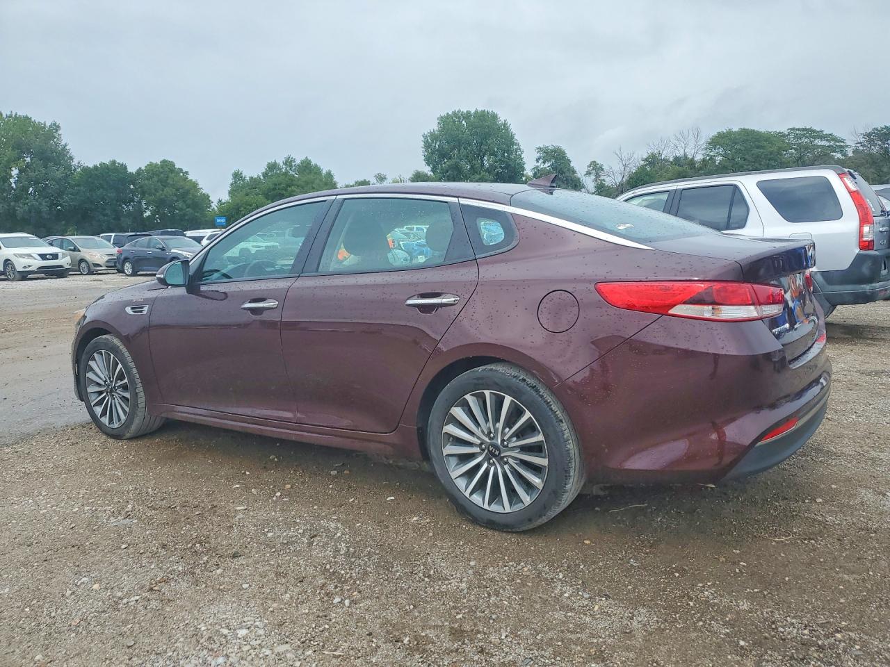 2017 KIA OPTIMA LX — снимка 2