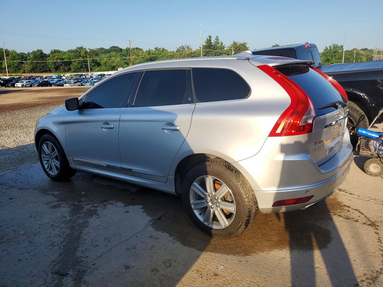 2017 VOLVO XC60 T5 INSCRIPTION — снимка 2