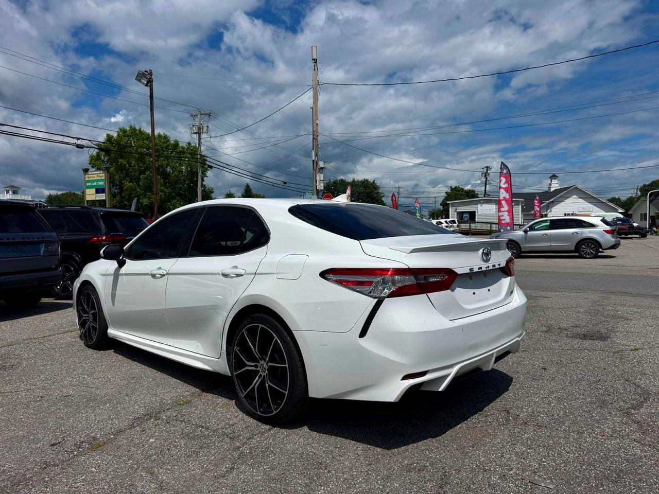 2020 TOYOTA CAMRY SE — снимка 3