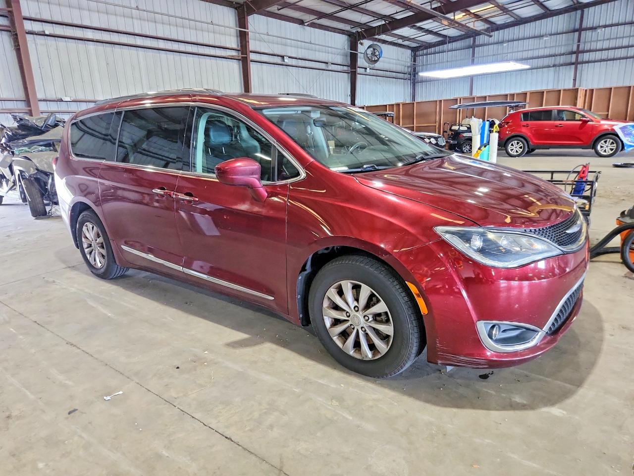 2018 CHRYSLER PACIFICA TOURING L — снимка 4