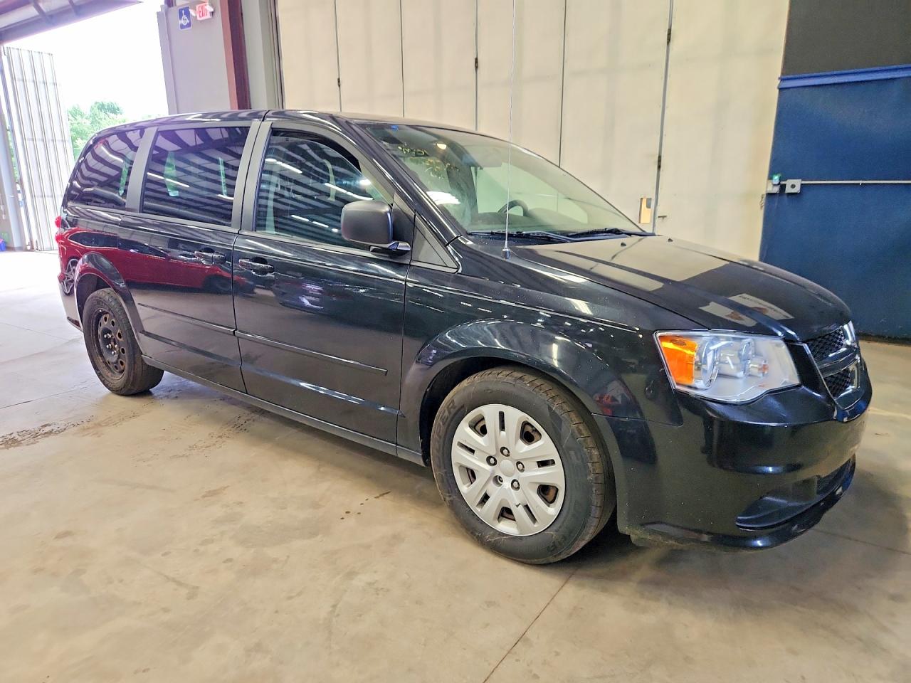 2015 DODGE GRAND CARAVAN SE — снимка 4