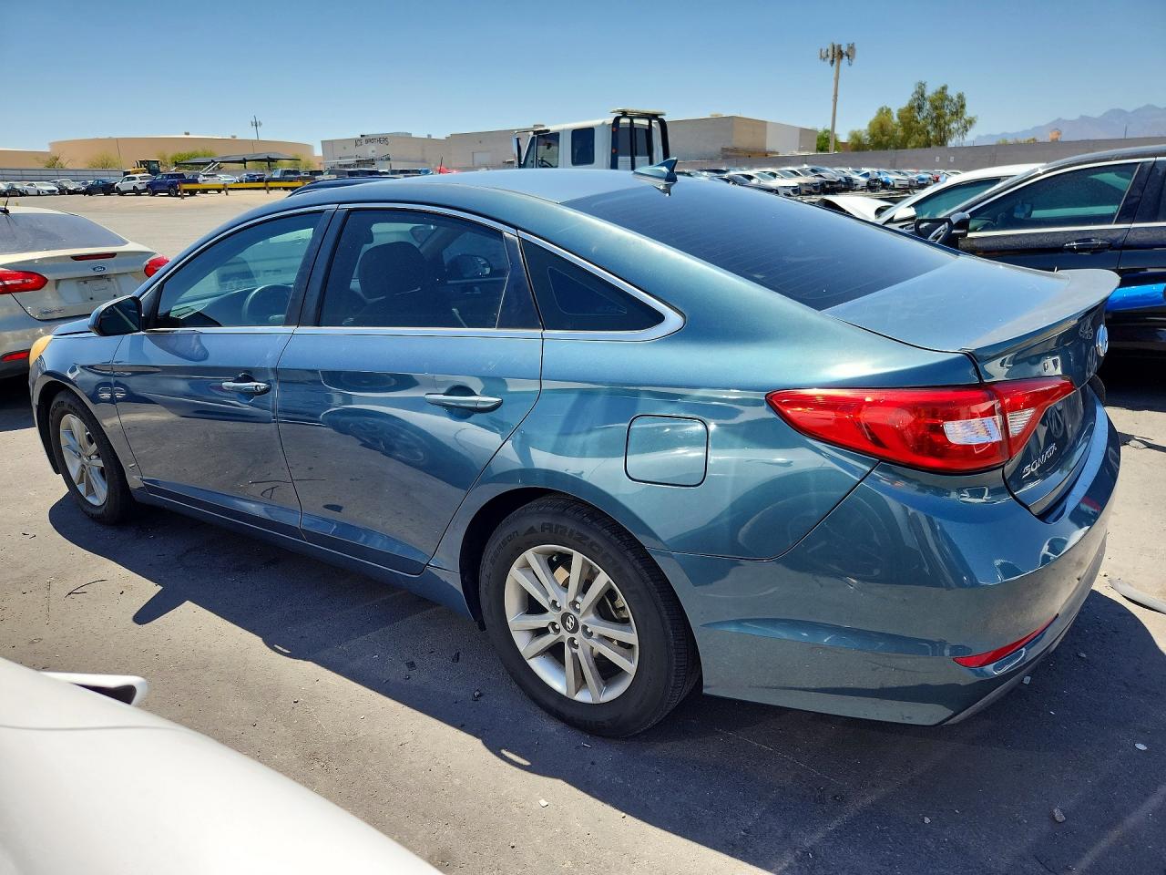 2016 HYUNDAI SONATA SE — снимка 2