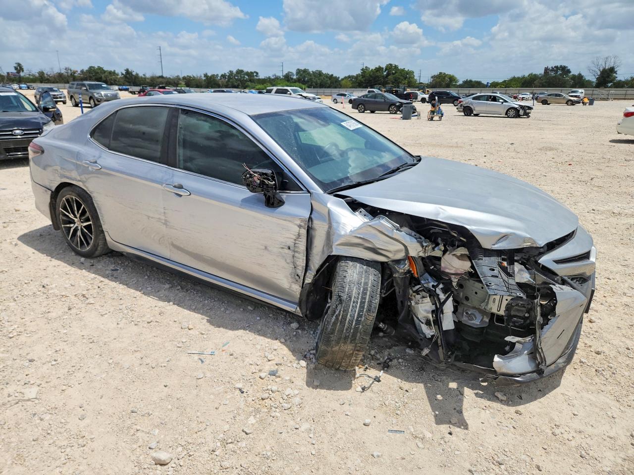 2023 TOYOTA CAMRY SE — снимка 4