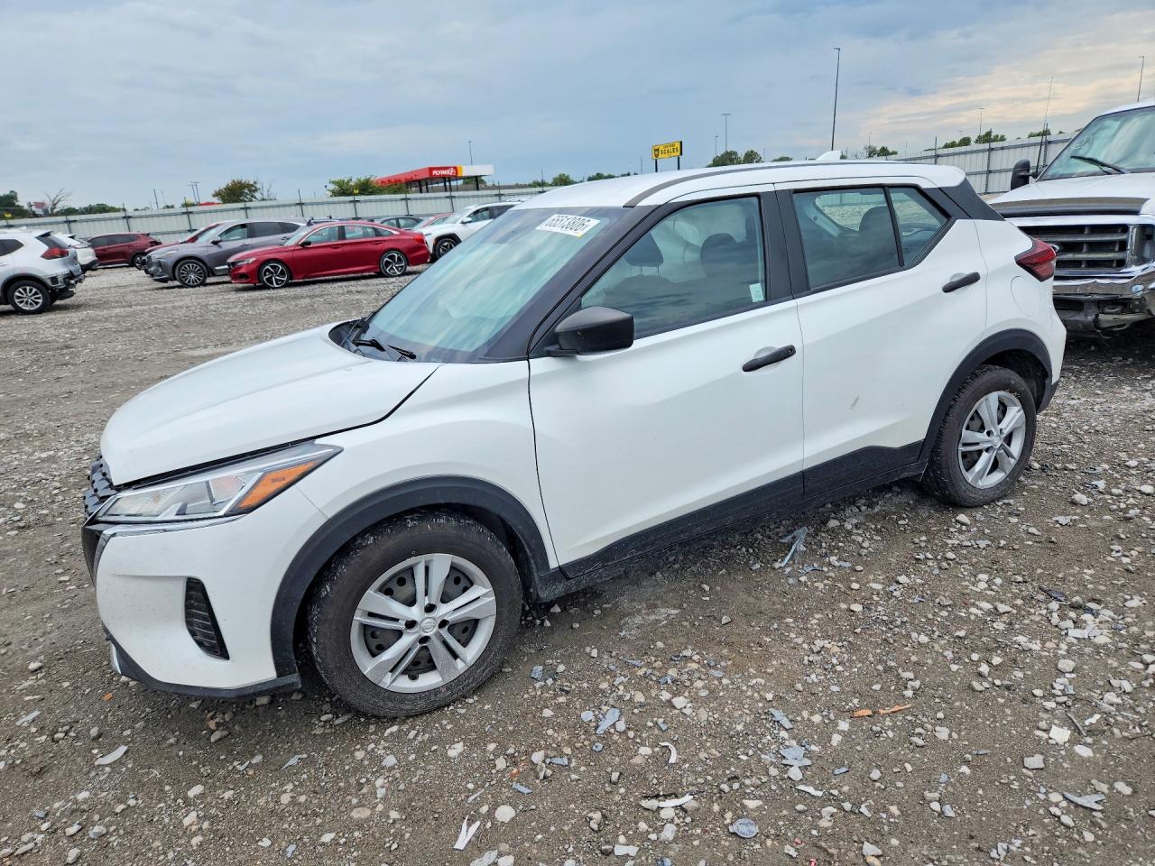2023 NISSAN KICKS S