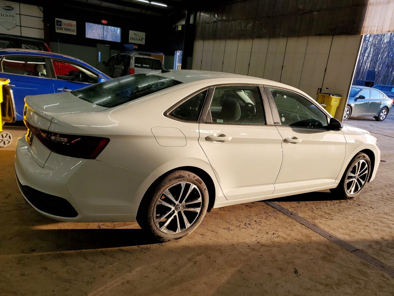 2025 VOLKSWAGEN JETTA SPORT — снимка 3