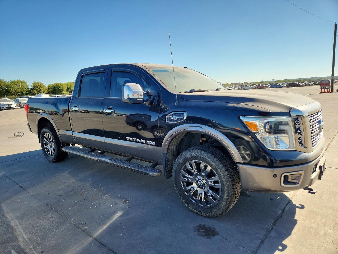 2017 NISSAN TITAN XD PLATINUM RESERVE — снимка 4