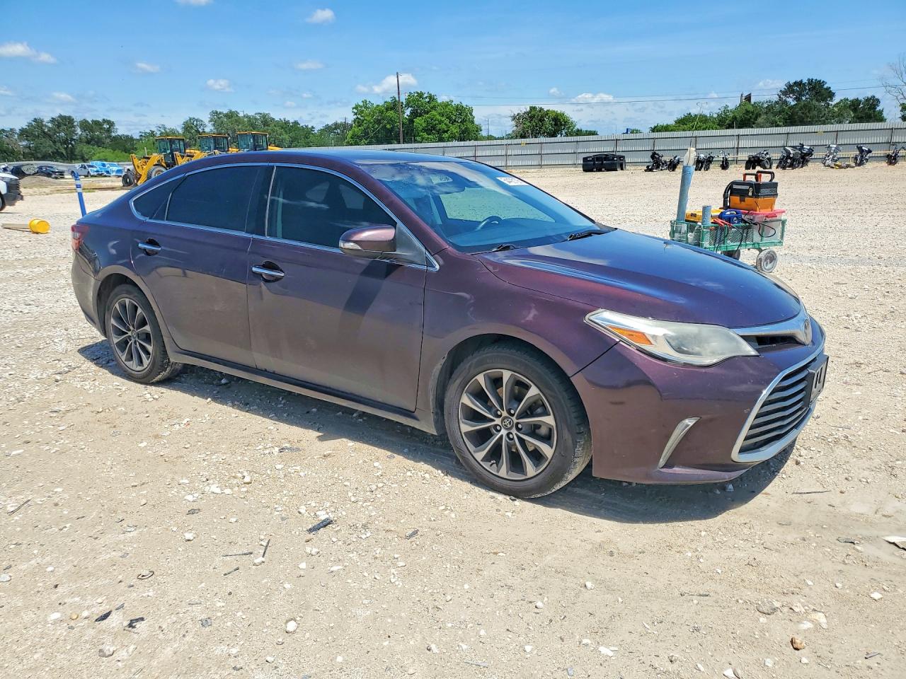 2017 TOYOTA AVALON — снимка 4