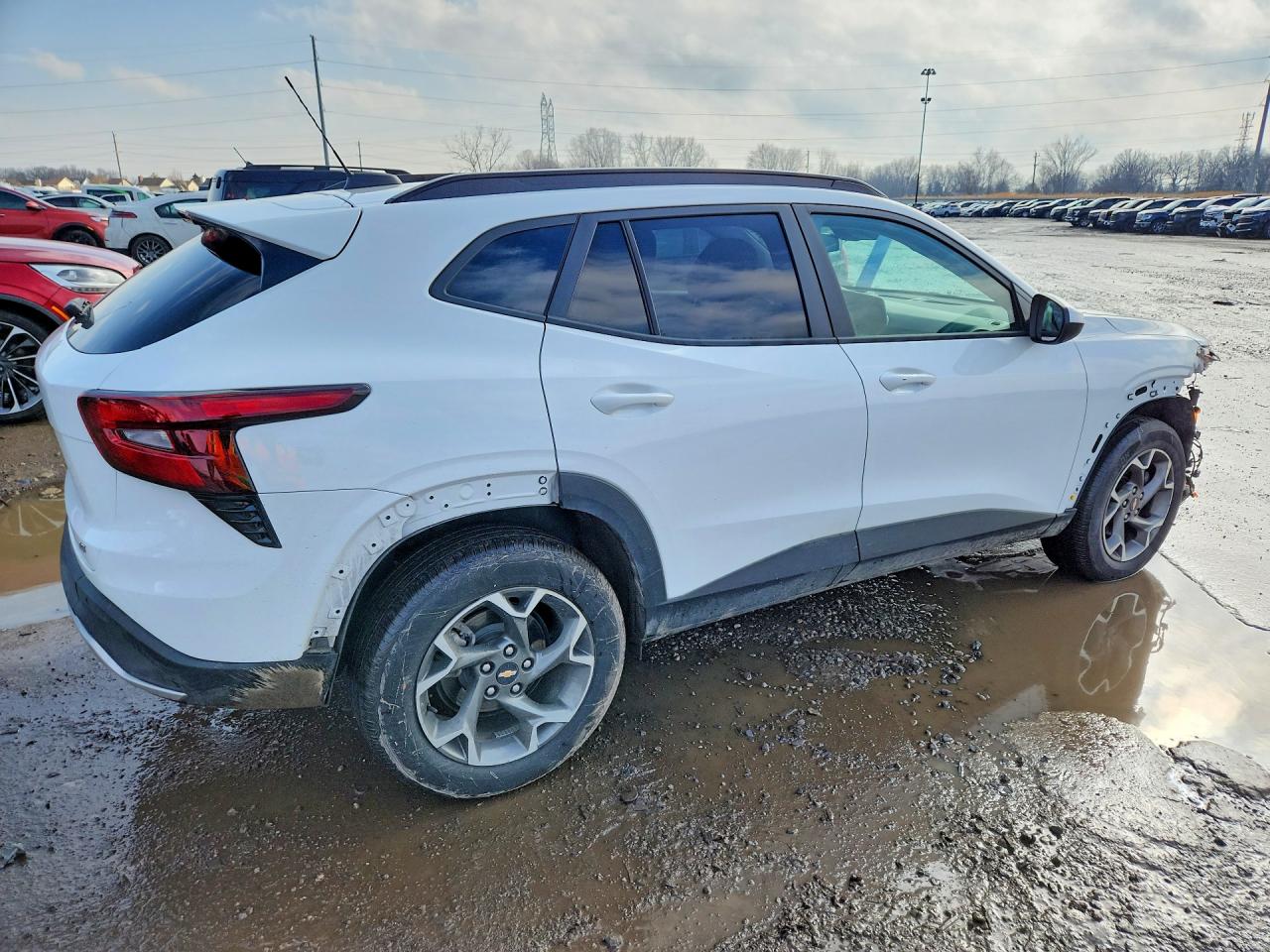 2025 CHEVROLET TRAX 1LT — снимка 3