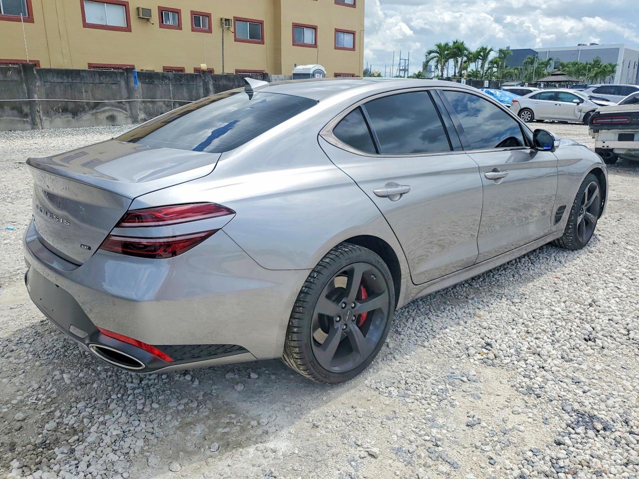 2026 GENESIS G70 SPORT PRESTIGE — снимка 3