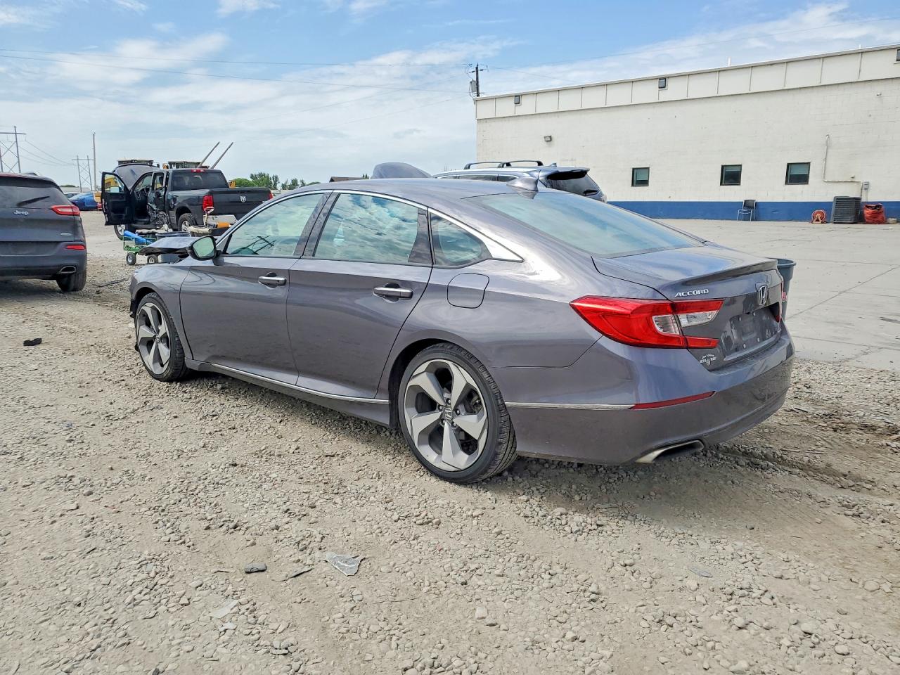 2018 HONDA ACCORD TOURING — снимка 2