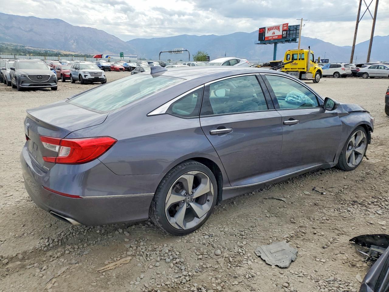 2018 HONDA ACCORD TOURING — снимка 3