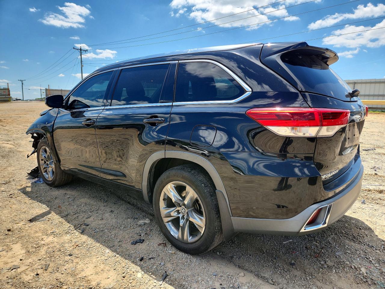 2018 TOYOTA HIGHLANDER LIMITED PLATINUM — снимка 2