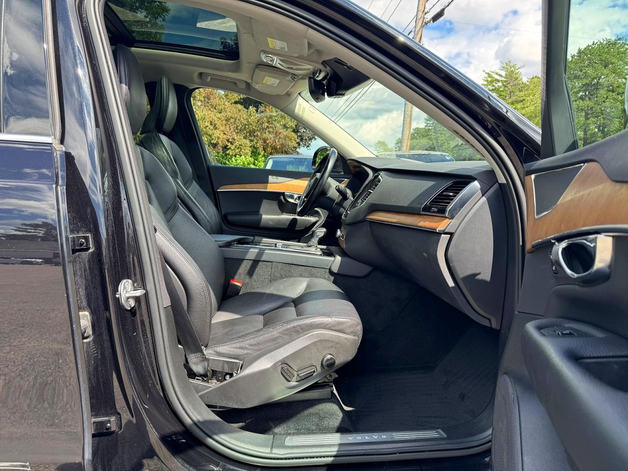 2022 VOLVO XC90 T6 MOMENTUM — снимка 5