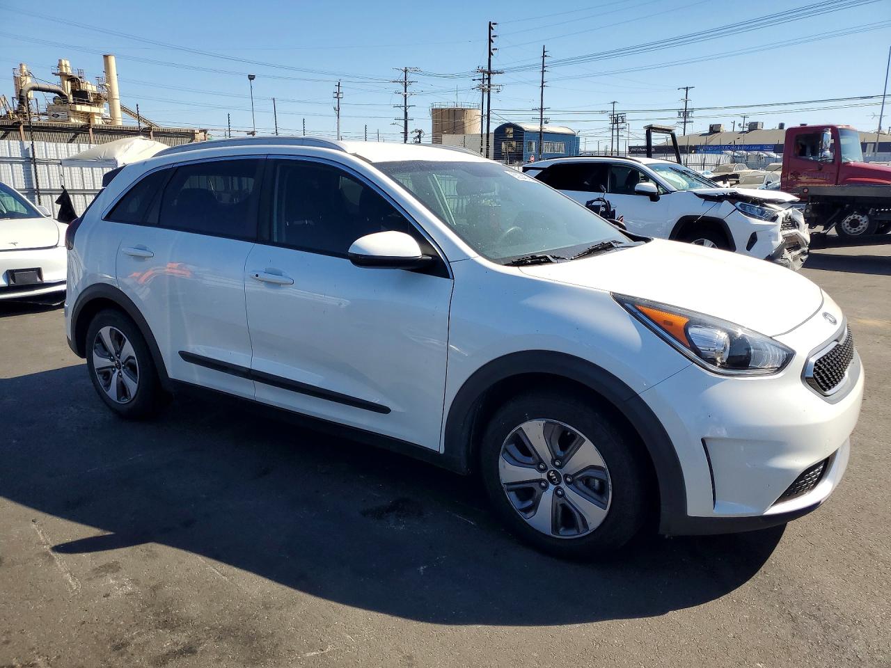 2019 KIA NIRO LX — снимка 4