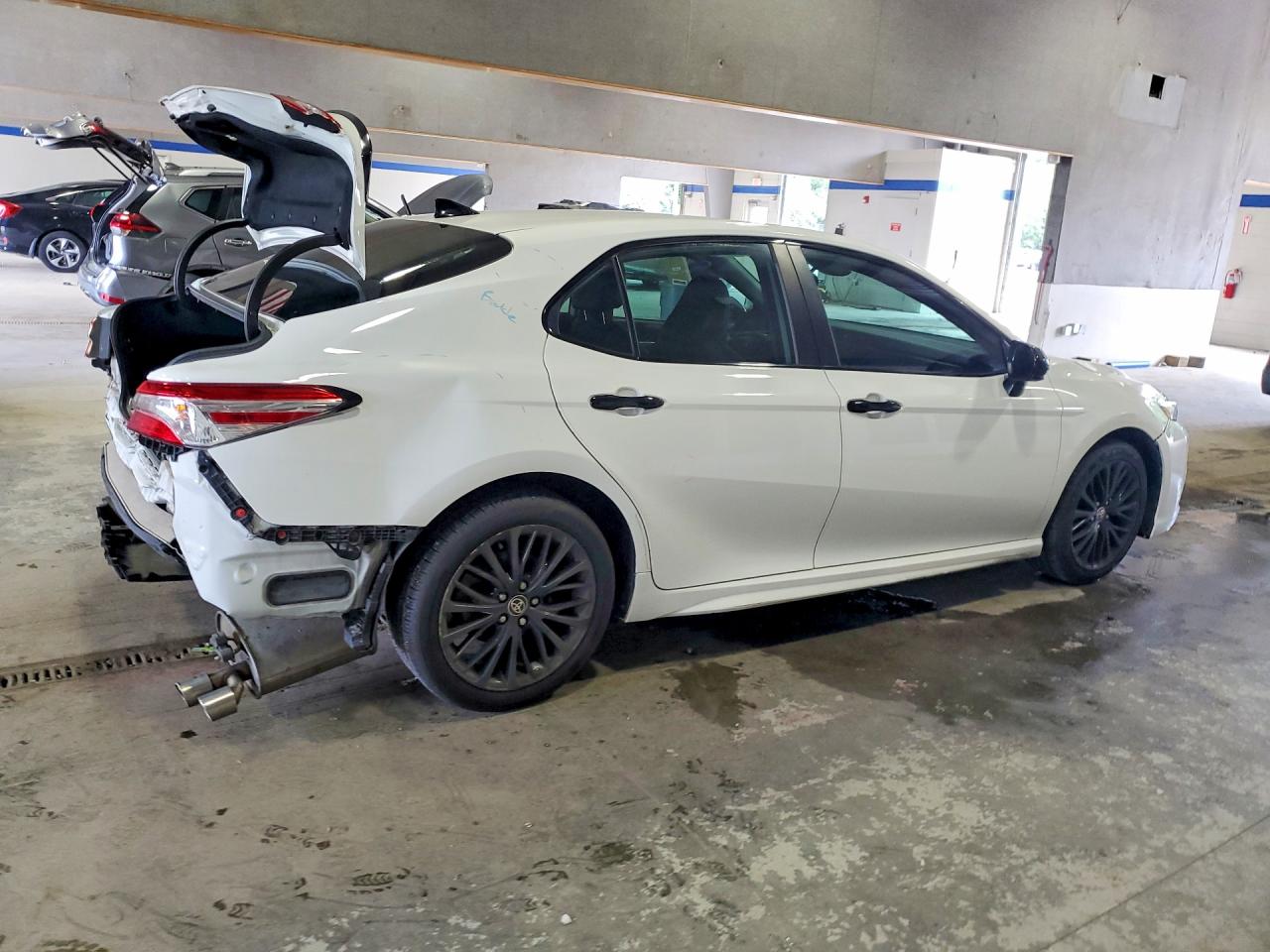 2020 TOYOTA CAMRY SE NIGHTSHADE — снимка 3