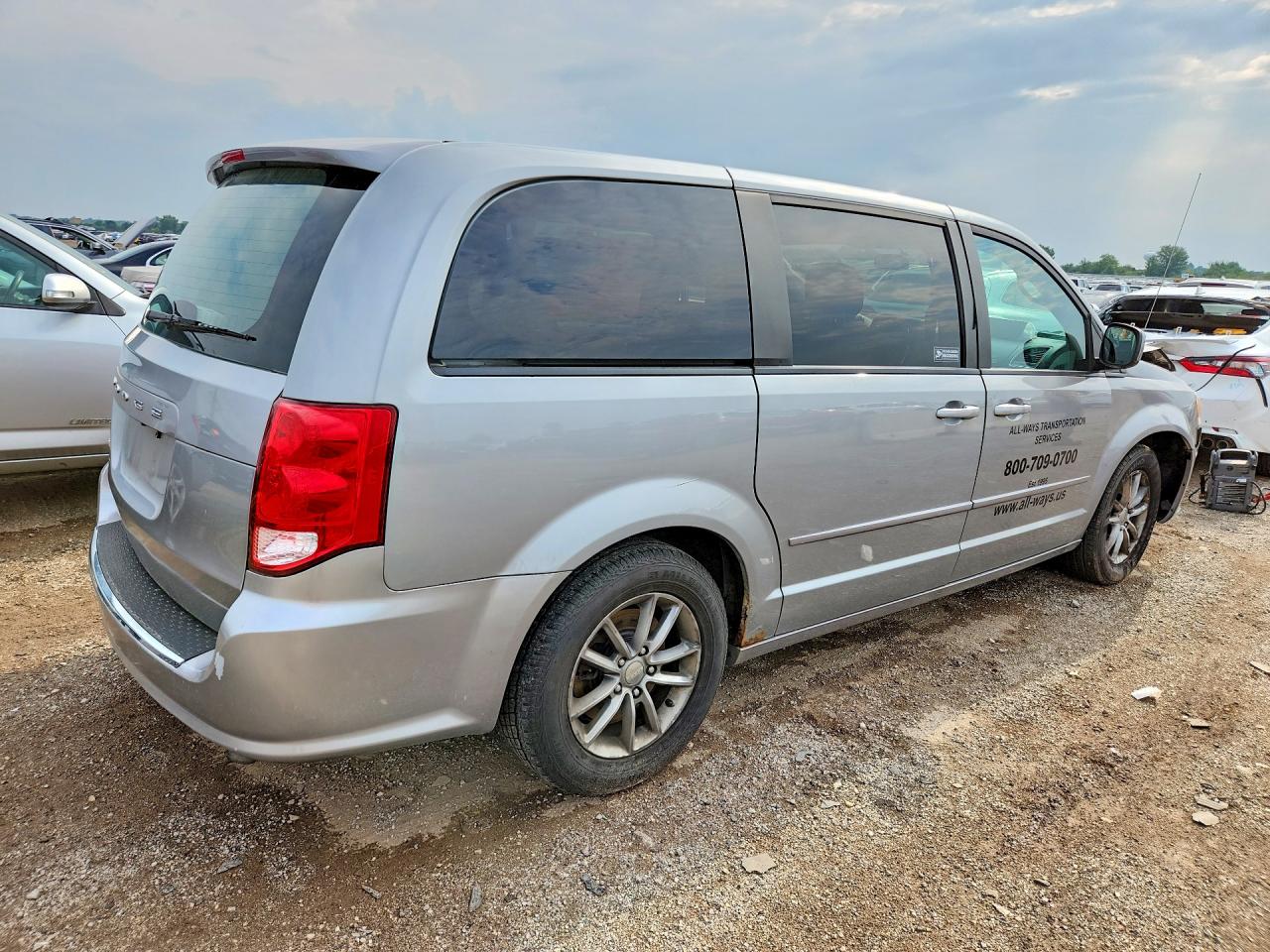 2015 DODGE GRAND CARAVAN SE — снимка 3