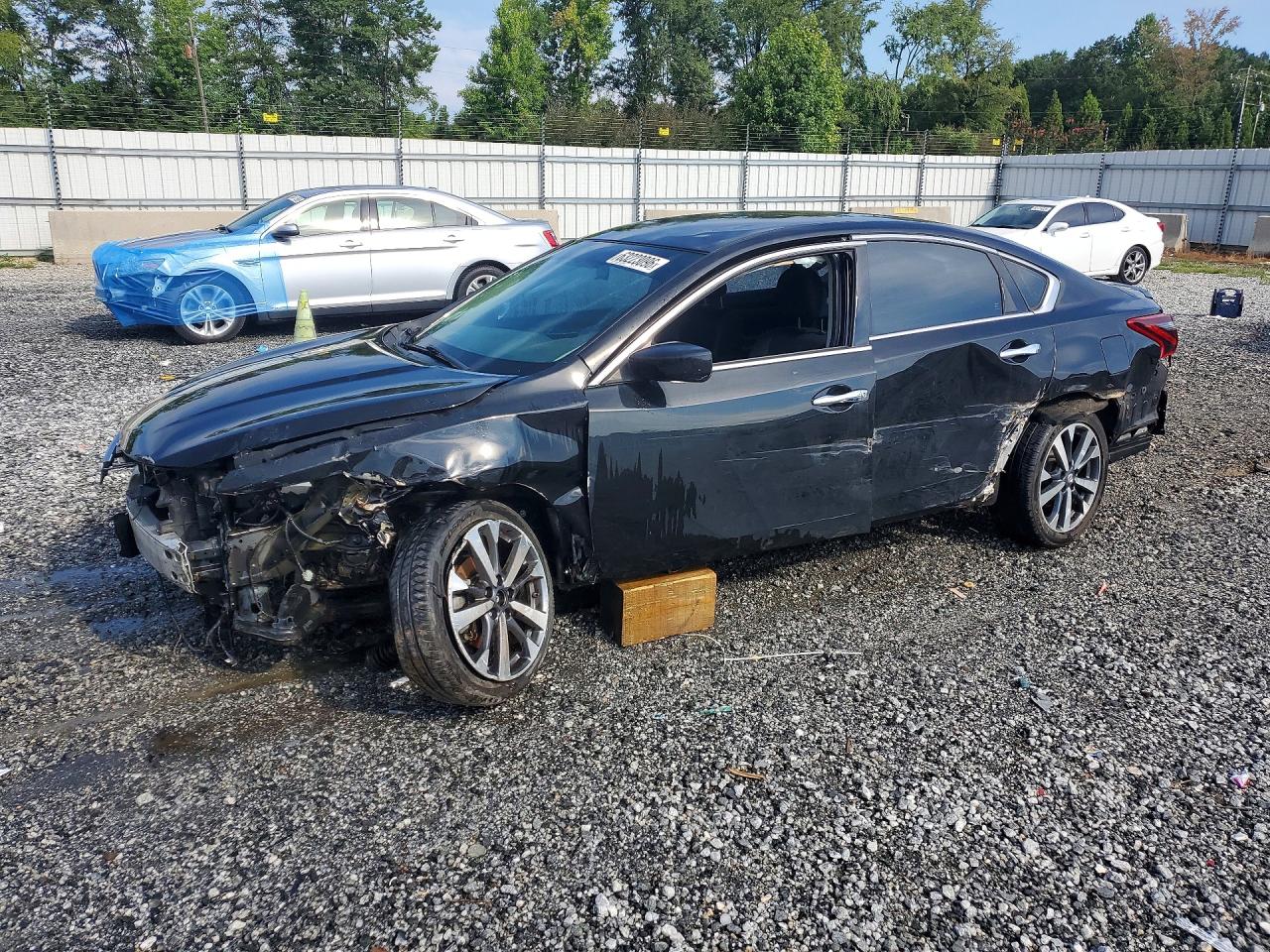 2017 NISSAN ALTIMA 2.5 SR