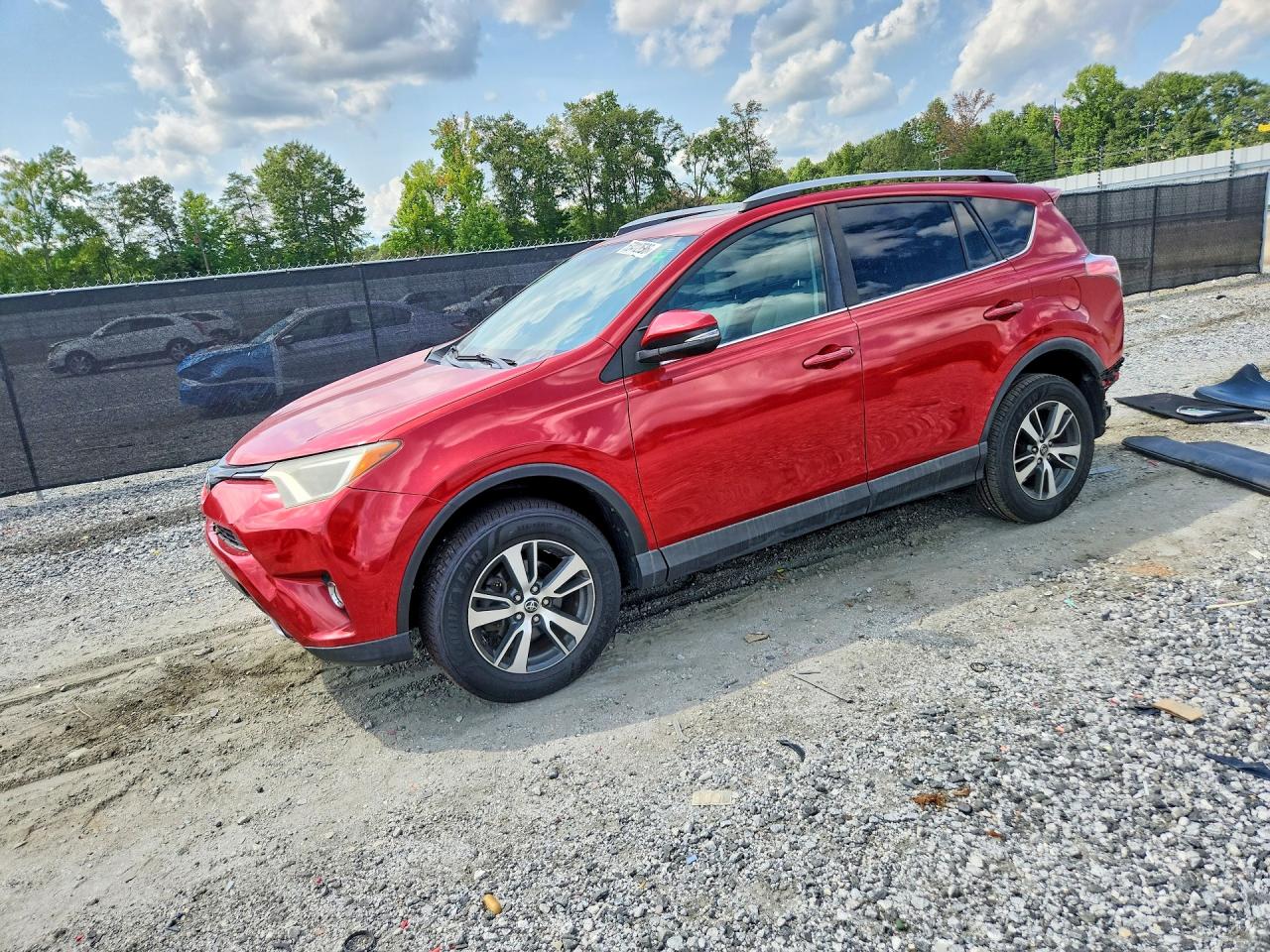 2016 TOYOTA RAV4 XLE