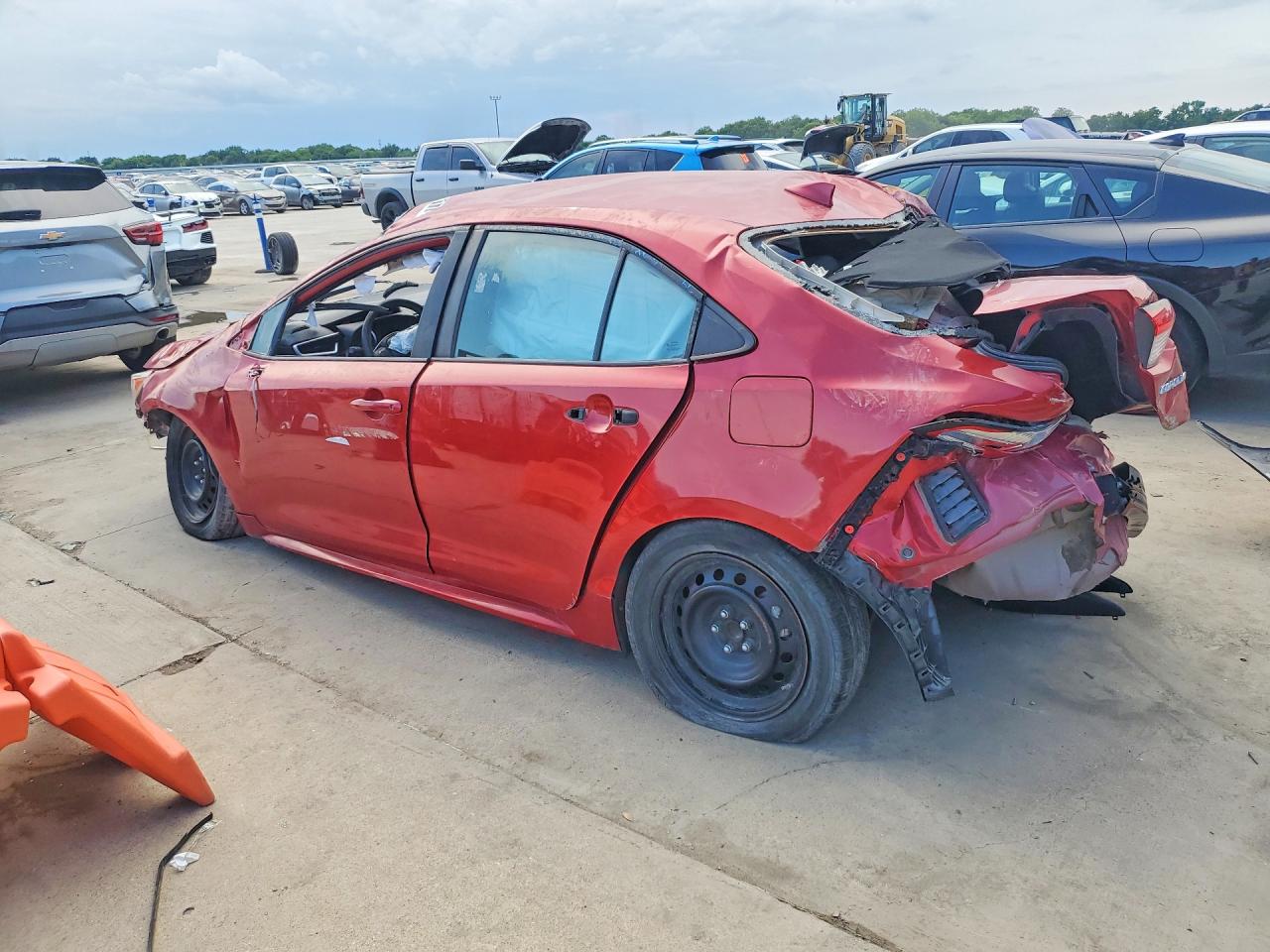 2021 TOYOTA COROLLA LE — снимка 2