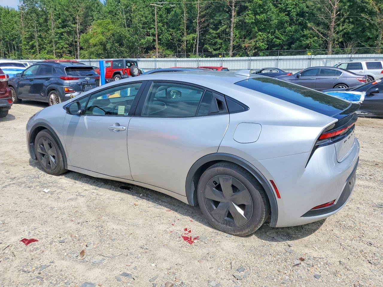 2024 TOYOTA PRIUS LE — снимка 2