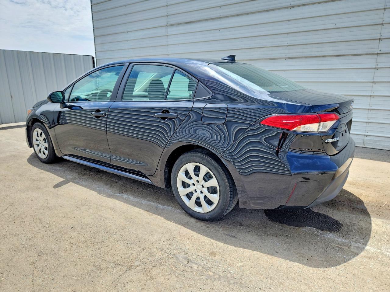 2025 TOYOTA COROLLA LE — снимка 2