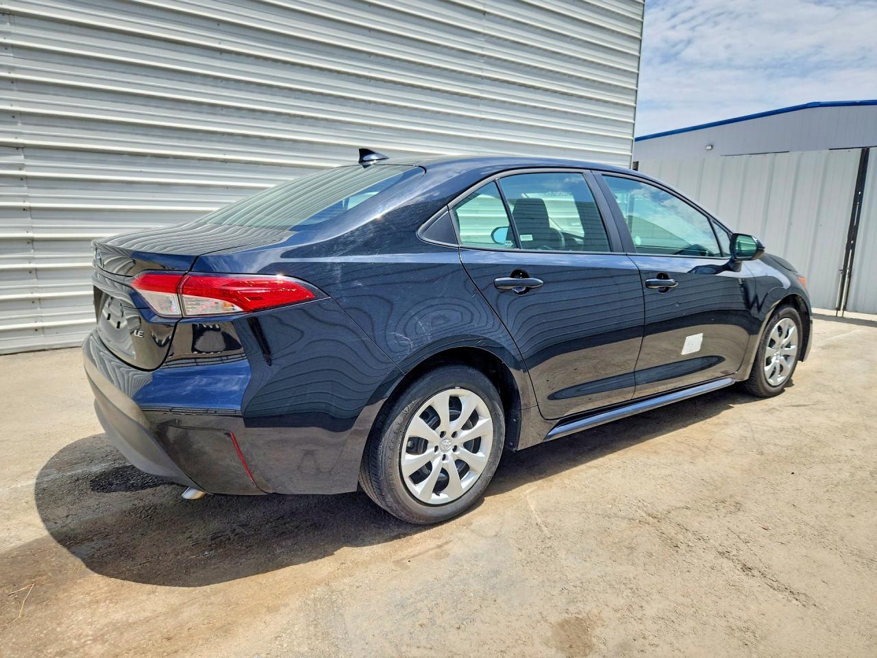 2025 TOYOTA COROLLA LE — снимка 3