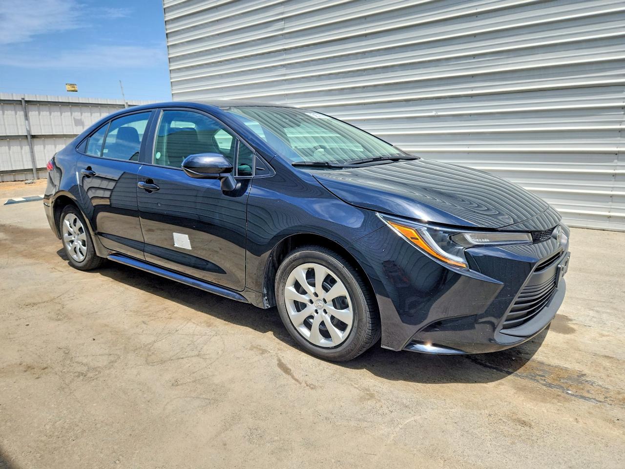 2025 TOYOTA COROLLA LE — снимка 4