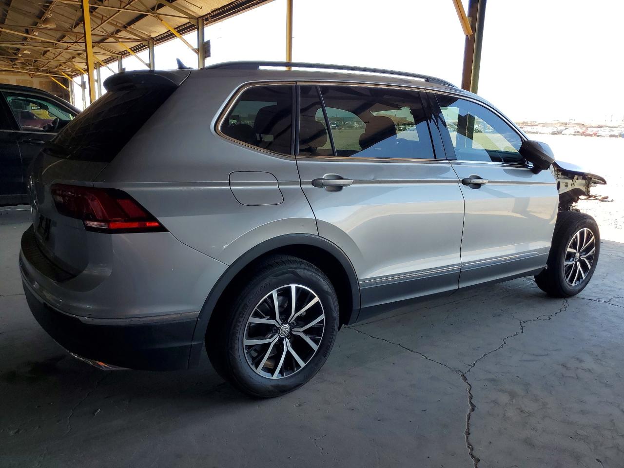 2021 VOLKSWAGEN TIGUAN SE — снимка 3