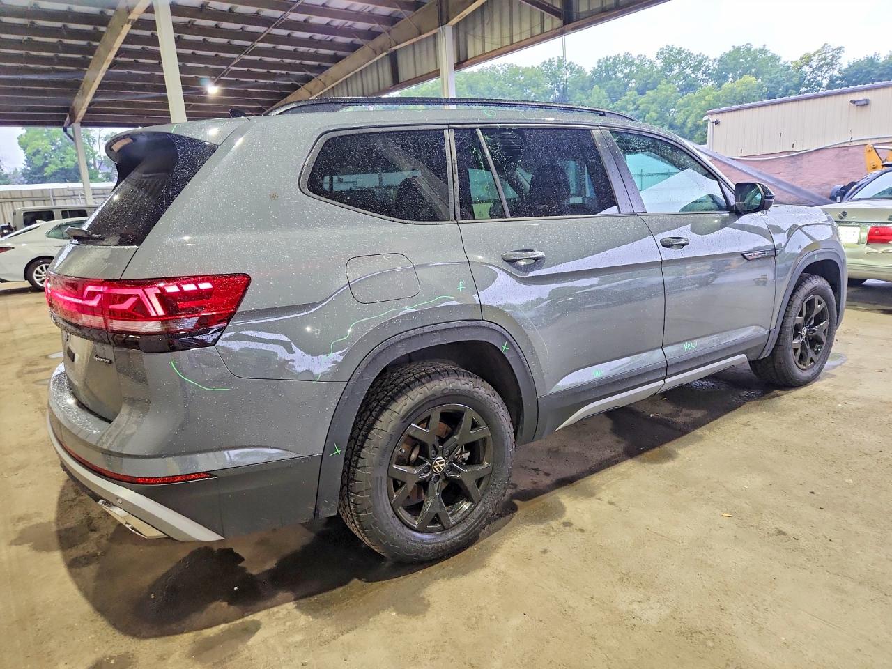 2025 VOLKSWAGEN ATLAS PEAK EDITION SE — снимка 3