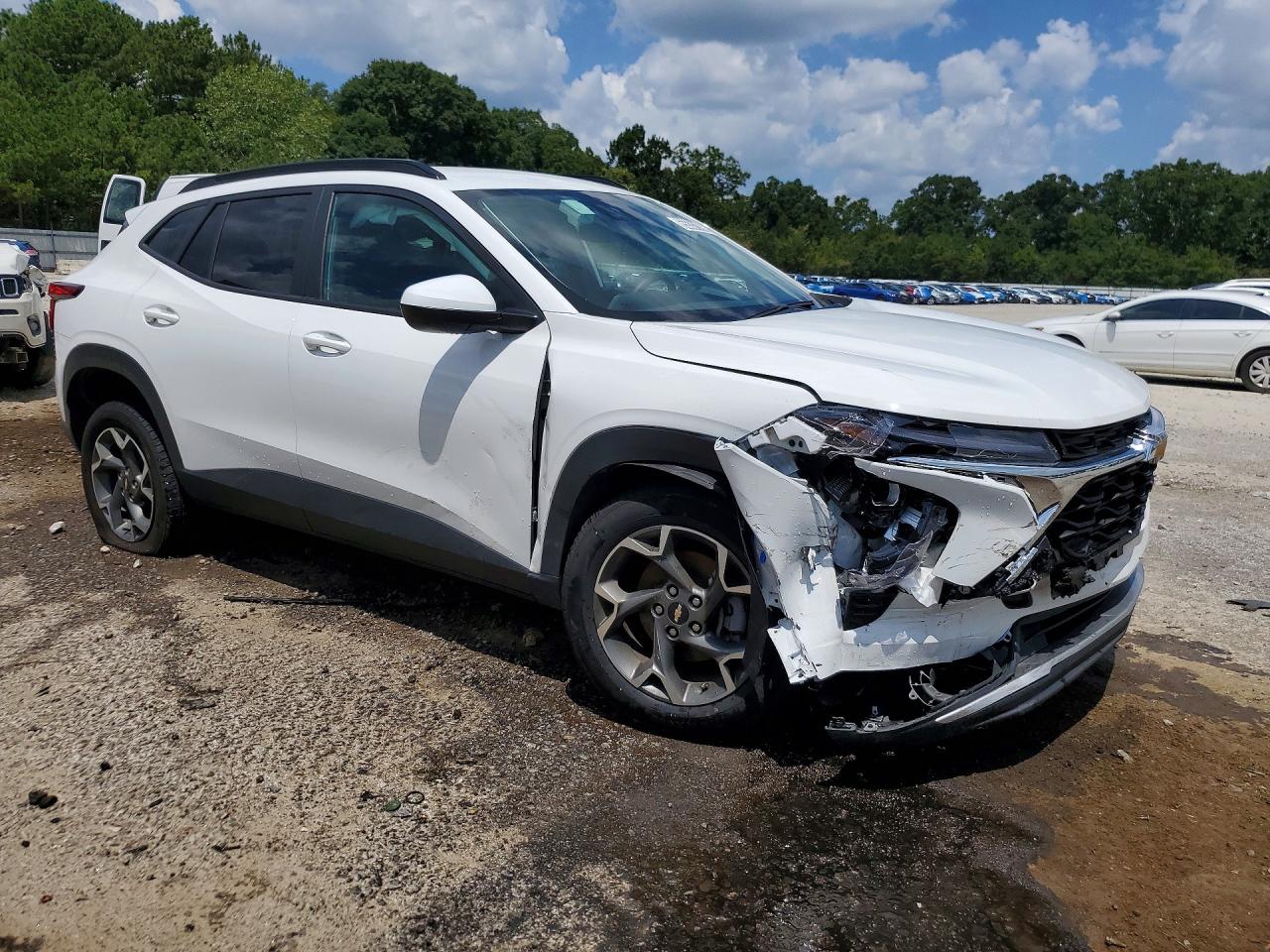 2025 CHEVROLET TRAX 1LT — снимка 4