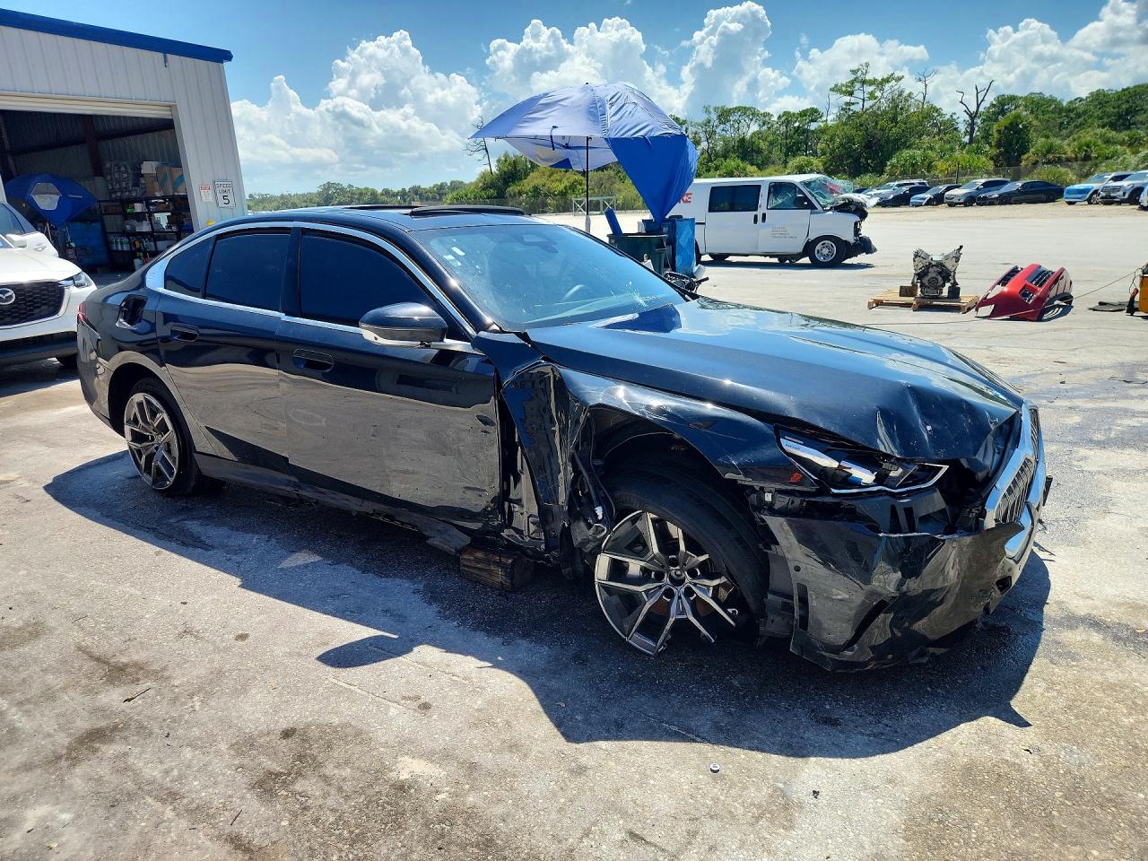 2026 BMW 530 XI — снимка 4